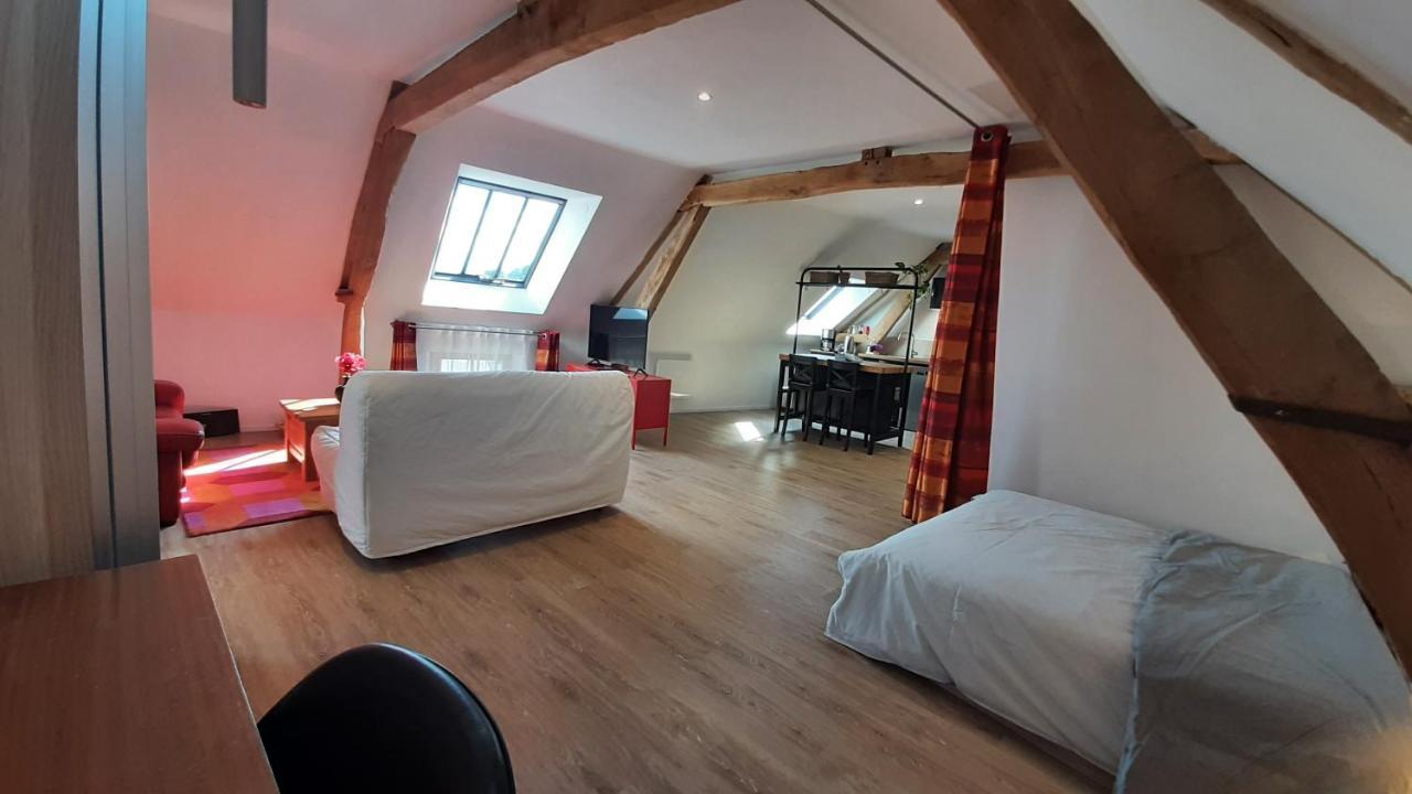 Les Petits Greniers Apartment